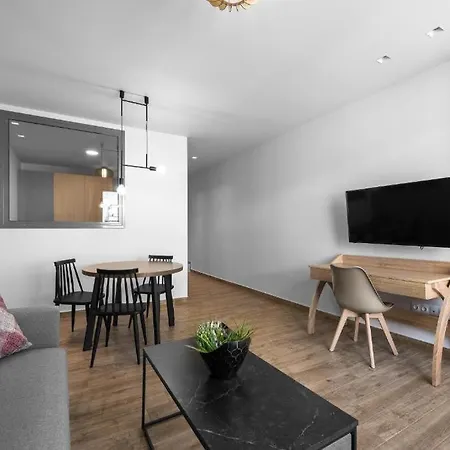 Apartment Big Apple Aprts, Nilie Hospitality Mgmt *